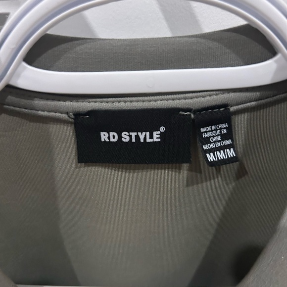 RD Style TShirt - Picture 3 of 3